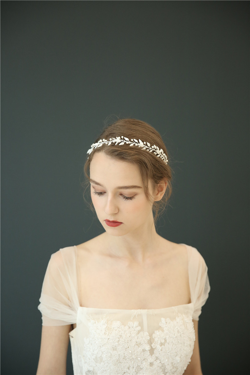 Charming Eco-friendly Alloy Material Personalized Decorative Crystal Headband