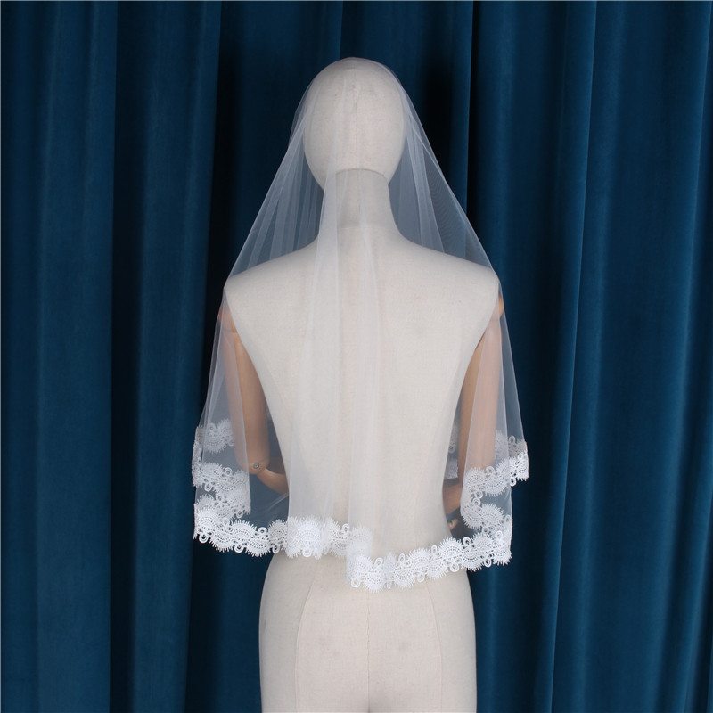 New Arrival Western Style Beautiful Handmade White Wedding Veil
