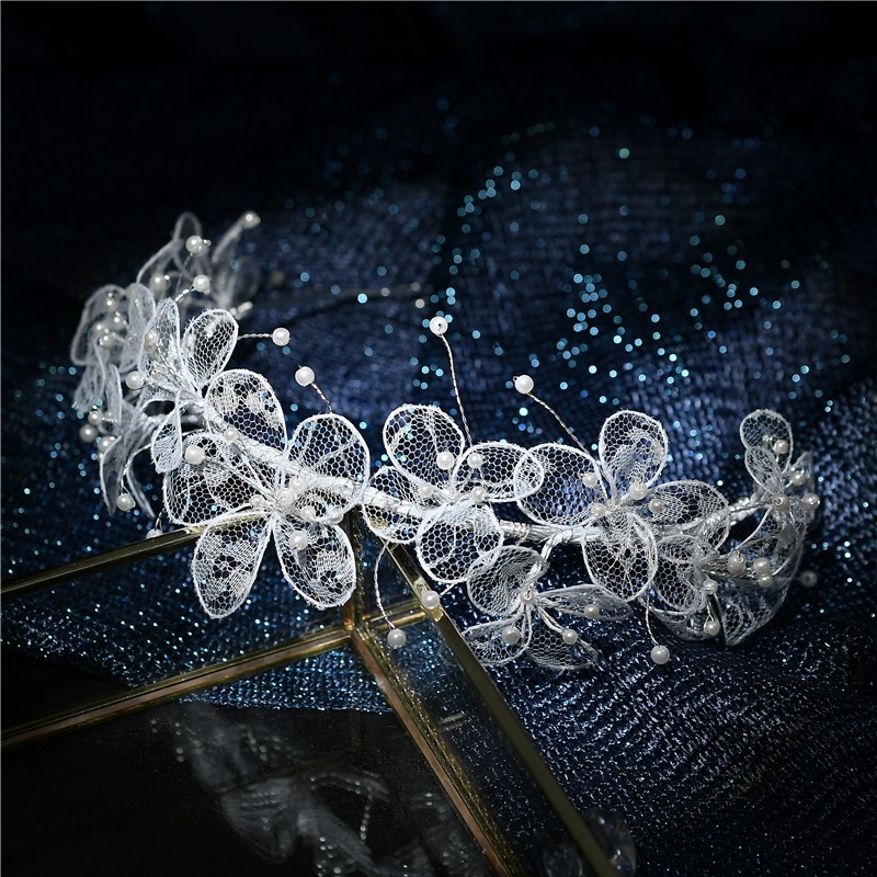 2020 Handmade Sweet White Flowers Pearl Bridal Accessories Tiara Headpiece For Bride